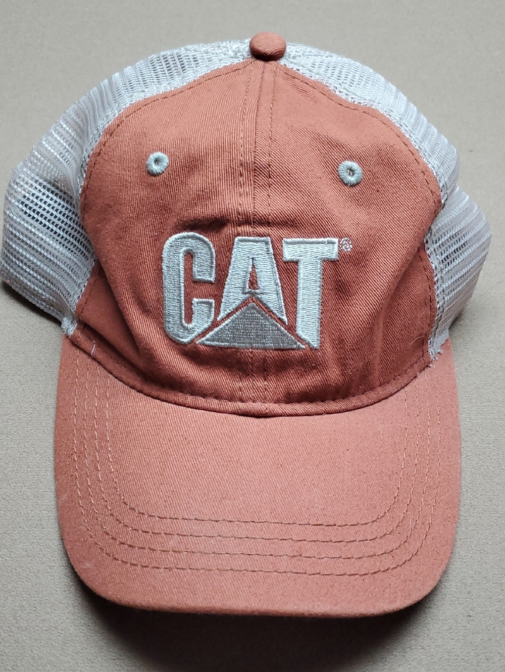 Mesh Back Baseball Cap in Rust and White